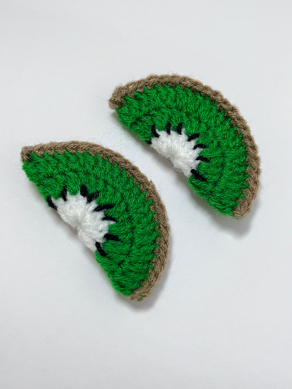 Little Peas Set of 2 Kiwi Fruit Design Tic Tac Hair Clips - Dark Green